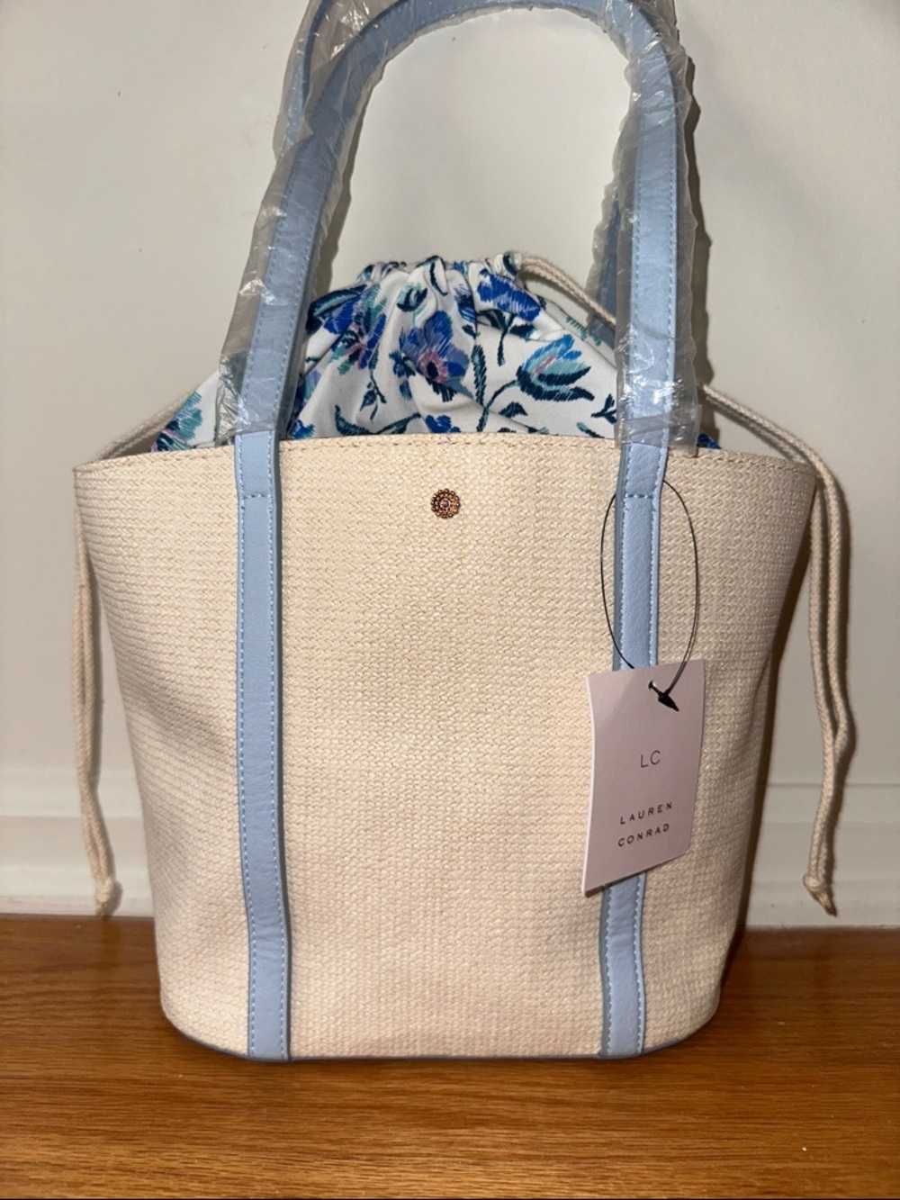 LC Lauren Conrad Cream Tote with Light Blue Trim and Floral Drawstring